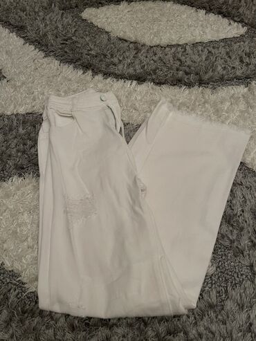 Gündəlik donlar: Qadın paltarı – bej rəngli, ağ xallı - Üslub: midi uzunluqda, aşağı — 12