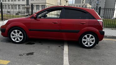 depazitle masinlar qalmaq serti ile: Kia Rio: 1.4 l | 2007 il Hetçbek