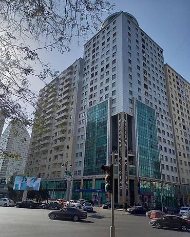3 korona: İcarəyə verilir 3 otaqlı yeni tikili 128 m², Nərimanov r. 800 AZN/ay — 1