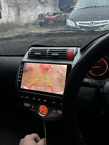 Honda: Honda Fit: 2004 г., 1.5 л, Автомат, Хэтчбэк — 9