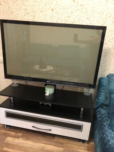 samsung s23 qiymeti irşad: LG televizor, 127 ekran. Smart deyil, amma kart yeri var. Tam