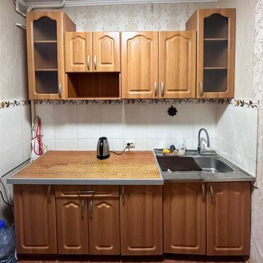 Кухонные гарнитуры: Кухонный гарнитур, Б/у, Дерево, Самовывоз