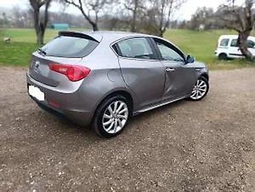 extra auto plac vrbas: Alfa Romeo Giulietta zadnji branik kod boje 618. Alfa Romeo Giulietta — 2