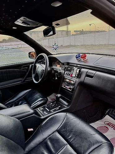 111 mətin: Mercedes-Benz E-Class: 2.4 l | 2000 il Sedan — 3