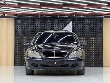 Mercedes-Benz 220: 2002 г., 5 л, Автомат, Бензин, Седан