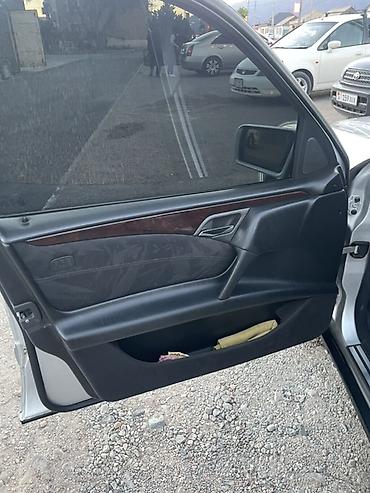 Mercedes-Benz E-Class: 1997 г., 2.3 л, Автомат, Бензин, Седан — 7