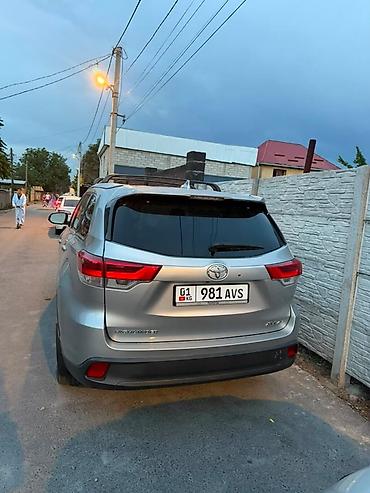 highlander 2017: Toyota Highlander: 2018 г., 3.5 л, Автомат, Бензин, Кроссовер — 1