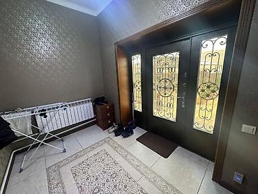 Продажа коттеджей и домов: Предлагаем просторный и современный дом общей площадью 367 м² в одном — 26