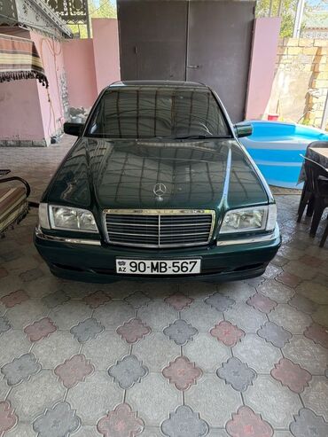 şevralit curuz: Mercedes-Benz C-Class: 1.8 l | 1998 il Sedan