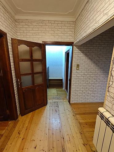 panel evler: Yeni Günəşli 33 polis bölməsinin yanı,3 otaqlı mənzil tam təmirli və — 4