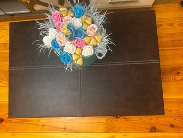 Divan və kreslo dəstləri: 1 Divan ve 2 eded kreslo ve 1 eded Jurnalni masa Venzana — 4