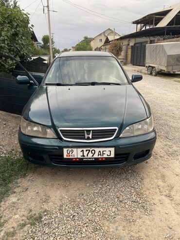 Honda: Honda Accord: 1999 г., 1.6 л, Автомат, Бензин, Седан