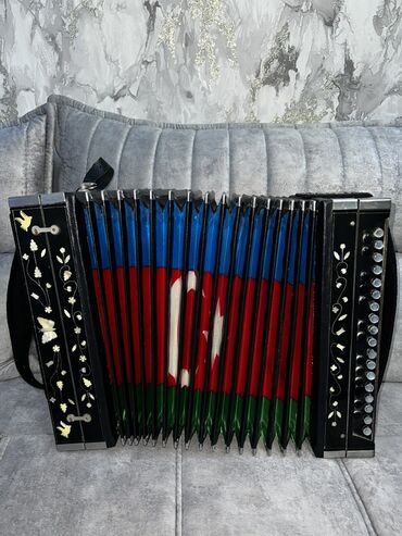 Akkordeonlar: Akustik Akkordeon — 11