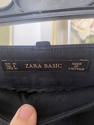 zara blejzeri: Elegantne crne pantalone – klasičan kroj - Boja: crna - Model: ravne — 4