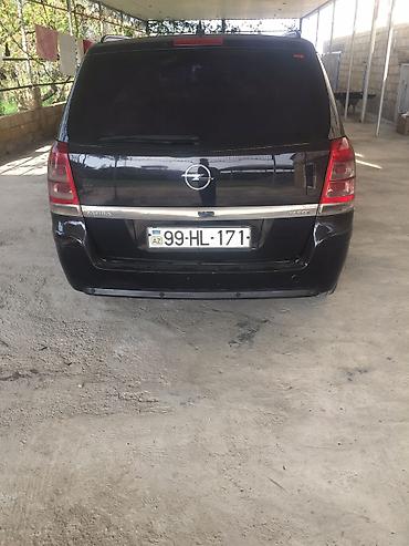 ceska satisi: Opel Zafira: 1.7 l | 2009 il 338470 km Van/Minivan — 6