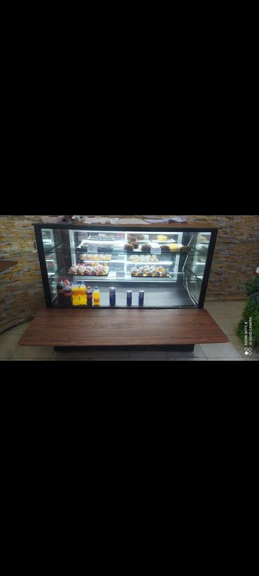 Yataq otağı dəstləri: Shirniyyat vitrin soyuducu 850 Azn. Olchu 1.50m. Unvan 3MKR. Sh