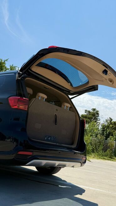 Kia: Kia Carnival: 2019 г., 2.2 л, Автомат, Дизель, Минивэн at lalafo.kg — 23 Kia: Kia Carnival: 2019 г., 2.2 л, Автомат, Дизель, Минивэн — 23