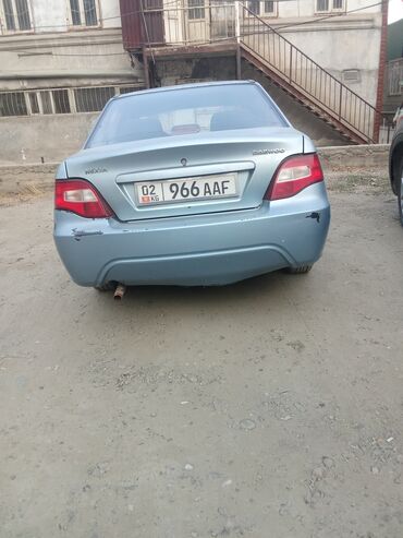 Daewoo: Daewoo Nexia: 2010 г., 1.5 л, Механика, Бензин, Седан
