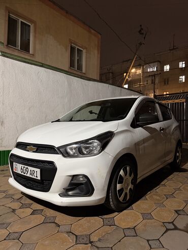 Chevrolet: Chevrolet Spark: 2017 г., 1 л, Автомат, Бензин, Хэтчбэк — 1