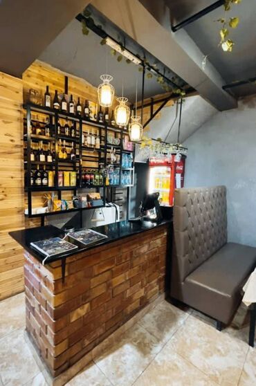 Продажа ресторанов, кафе: Срочно продается действующее 2х этажное кафе в Новопавловке( в 15 км — 7