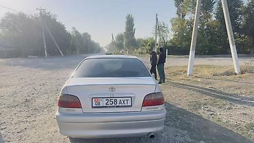 Toyota: Toyota Avensis: 2001 г., 2 л, Автомат, Бензин, Седан — 2