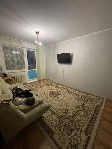 квартиры ошский рынок: 1 комната, Агентство недвижимости, Без подселения, С мебелью частично