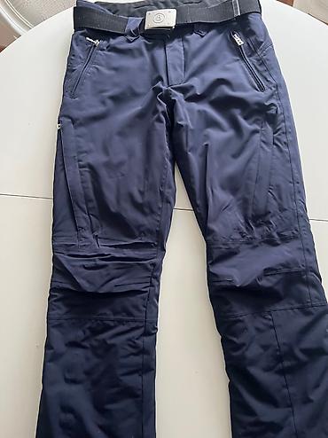 Odeća za skijanje: Bogner original musko ski odelo prodajem. Malo korisceno. Boja teget — 16