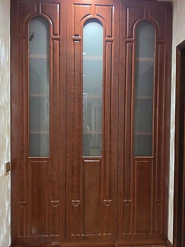 Klassik dizaynlı quraşdırma dolab qapisi - Material: taxta fakturalı