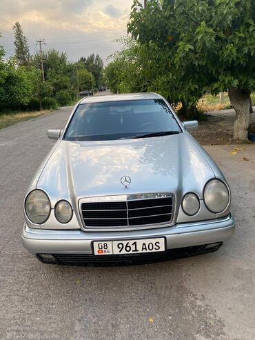 mercedes benz w211: Продаётся мерседес бенс 320.год 1995 состояние отличное,вложений не