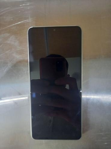 poco x3 pro kabro: Poco X6 Pro 5G, 512 GB, rəng - Gümüşü, Sensor — 8