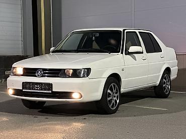 Volkswagen: Volkswagen Jetta: 2012 г., 1.6 л, Ручные, Бензин, Седан — 3