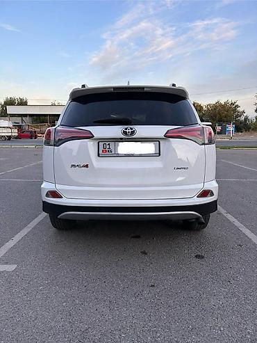 Toyota: Toyota RAV4: 2016 г., 2.5 л, Автомат, Бензин, Кроссовер at lalafo.kg — 3 Toyota: Toyota RAV4: 2016 г., 2.5 л, Автомат, Бензин, Кроссовер — 3