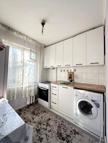 Продажа квартир: 2 комнаты, 43 м², 104 серия, 2 этаж, Косметический ремонт