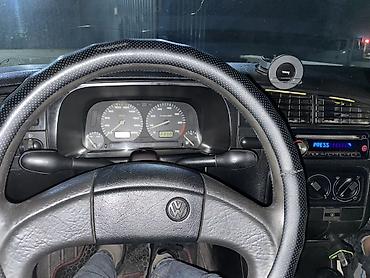 Volkswagen: Volkswagen Golf: 1992 г., 1.6 л, Механика, Бензин, Хэтчбэк — 1