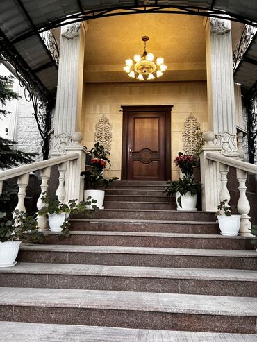 долгосрочная аренда дома ош базар: Дом, 565 м², 6 комнат, Агентство недвижимости, Евроремонт