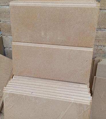 Dekorativ daşlar: Qumdaşı üzlük plitələri Məhsul təsviri: - Təbii qumdaşından kəsilmiş — 21