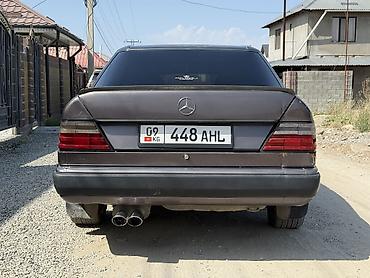 поменяюсь: Mercedes-Benz E-Class: 1991 г., 2 л, Механика, Бензин, Седан — 7