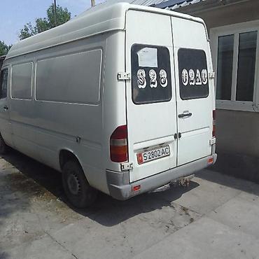 авто грузовые: Грузовой фургон Mercedes-Benz Sprinter, длинная база, высокий крыша — 4