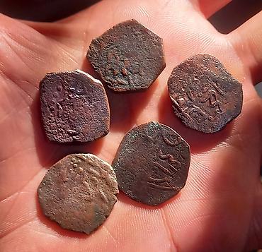 Монеты: 23 ədəd biryerdə Azərbaycanın Atabəyləri Hicri 1136-1225 Hardasa — 7