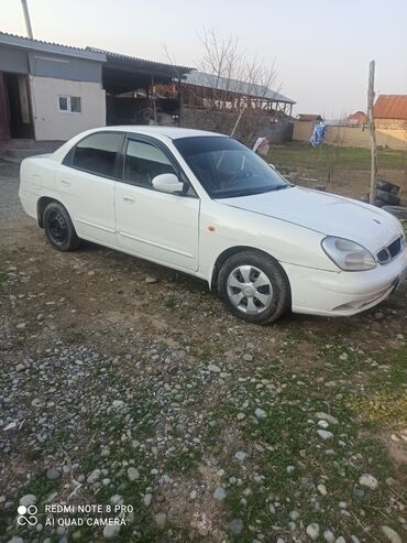 Daewoo: Daewoo Nubira: 2001 г., 1.6 л, Механика, Бензин, Седан