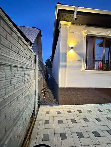 Үйлөрдү сатуу: 3 бөлмө, 80 м², 2 соток, Бишкек, Ак-Өргө ж/м — 7