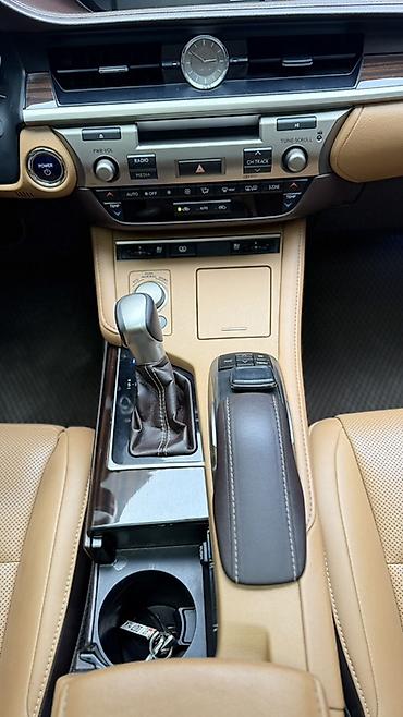 kia rey: Lexus : 2017 г., 2.5 л, Автомат, Гибрид, Седан — 6