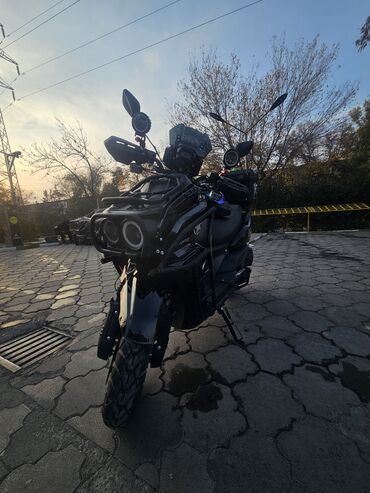 доп фары на скутер: Внедорожный скутер Jilang с расширенным туринг-обвесом и