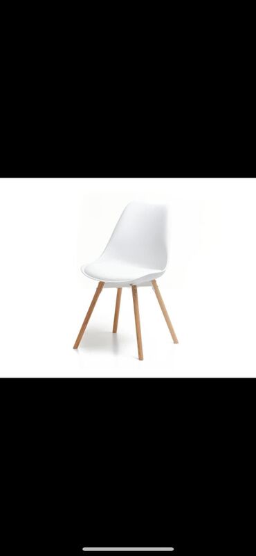 stolice za napolje: Dining chair, color - White, Used