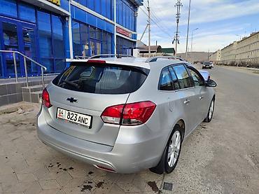 Продажа авто: Chevrolet Cruze: 2014 г., 1.8 л, Механика, Бензин, Универсал — 10