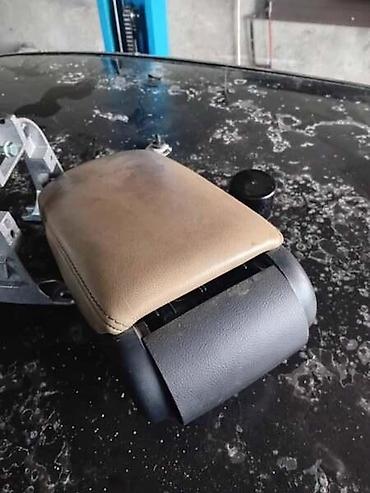 auto otpad audi: NASLON ZA RUKU ZA AUDI A6 OD 2004. DO 2011. GOD. | naslon za ruku — 3
