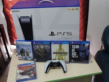 jubka na god: Sony Playstation 5 продаю, покупал в Геймсторе, приставке нету и года