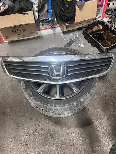 Решётка радиатора Honda
Inspire 2003
Так же подходит для рест 2006