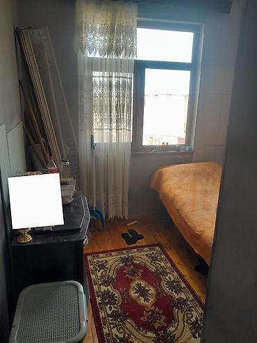ecemide satilan evler: Bakıxanov 3 otaq Tam doludur — 4