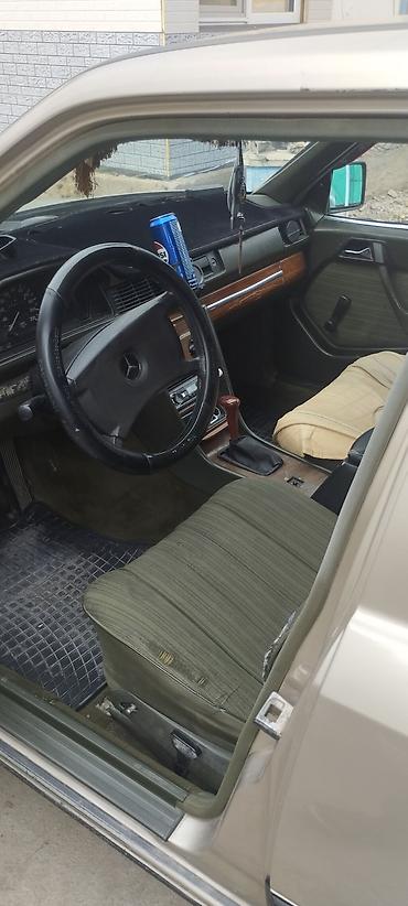 Продажа авто: Mercedes-Benz W124: 1988 г., 2.3 л, Бензин, Седан — 5
